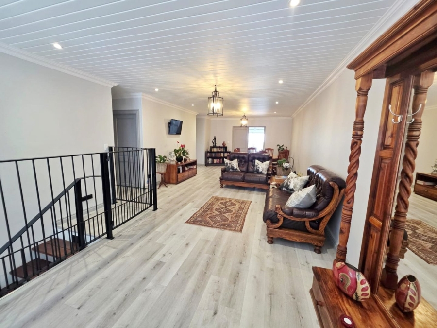 12 Bedroom Property for Sale in Wilderness Central Western Cape